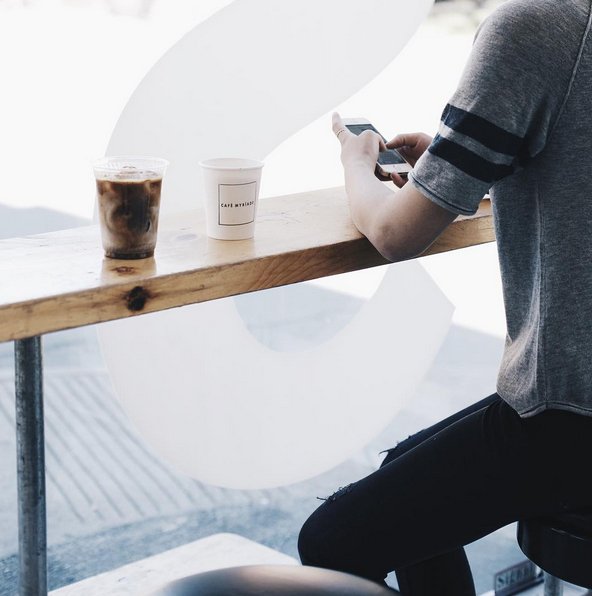 Coffee at the office: Relaxation tool and collaboration vector - Café Liégeois Canada Inc.