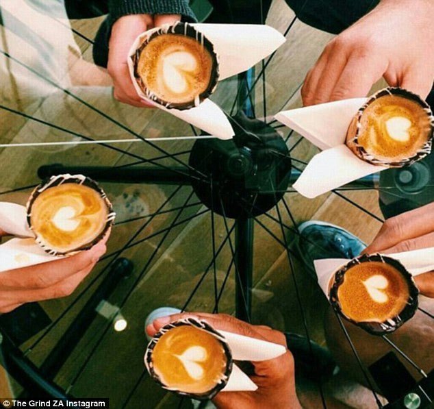 The Coffeeinacone: What is this choco-caffeinated trend on Instagram? - Café Liégeois