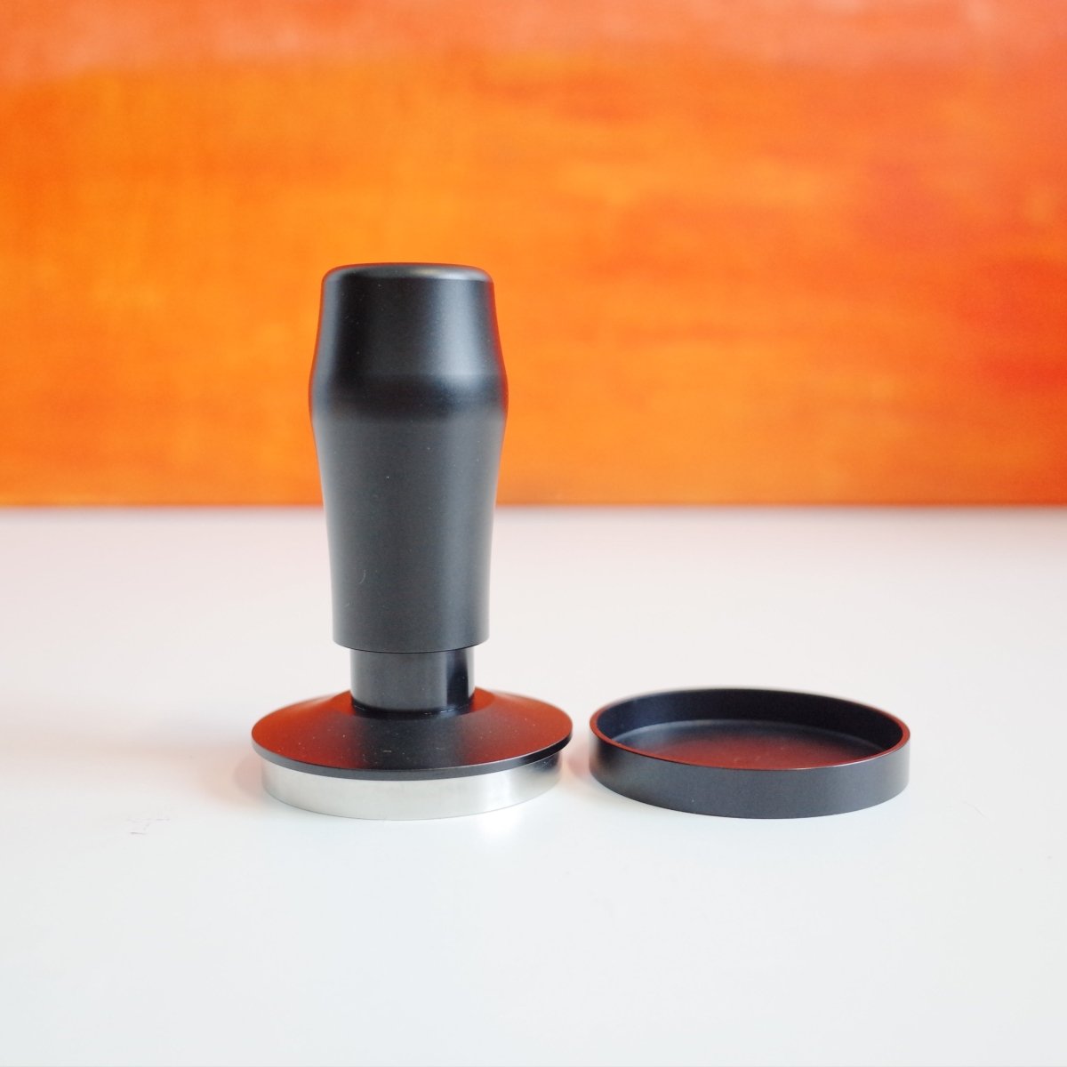 Minimalist black precision Calibrated Tamper – 58mm - Café Liégeois Canada Inc.