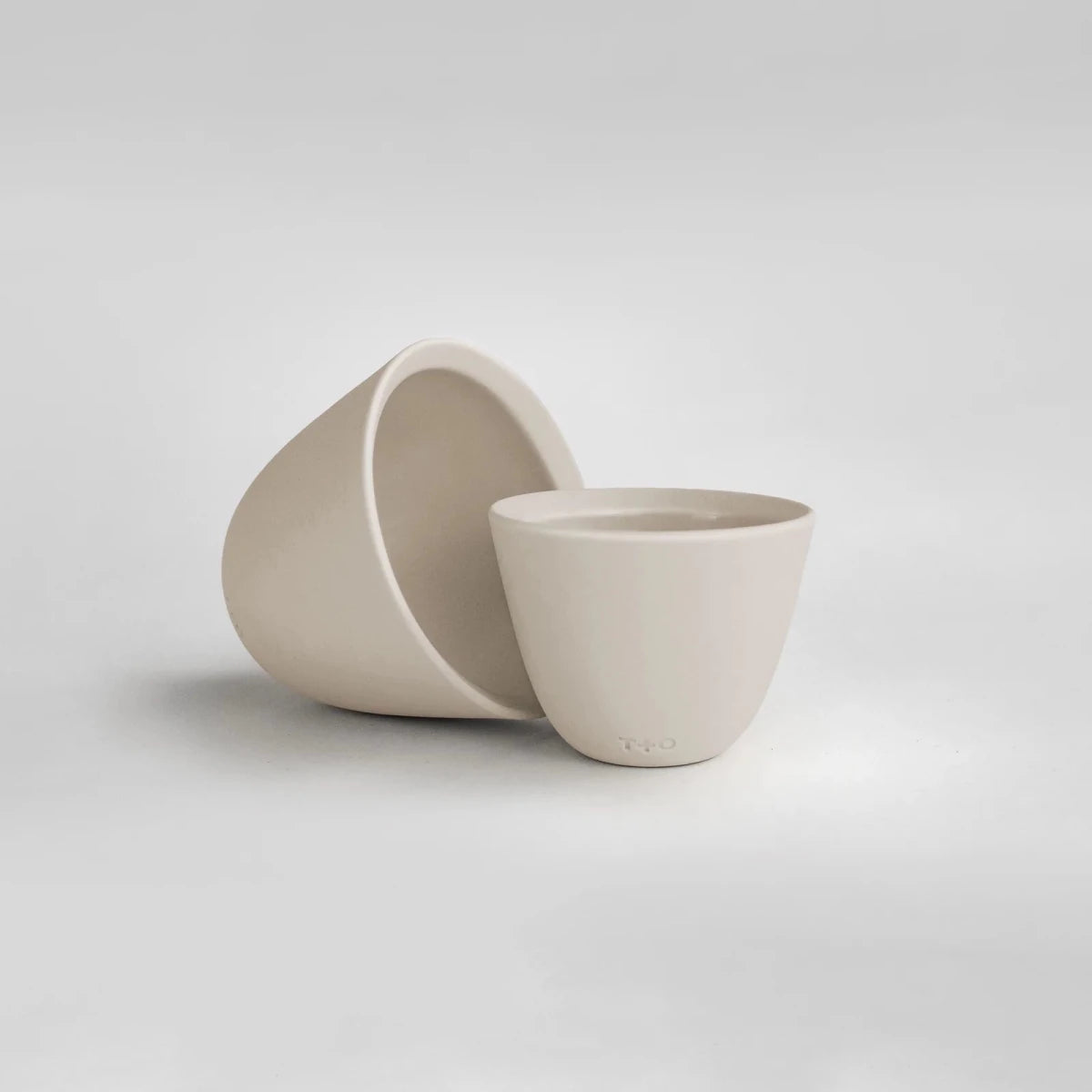 T+O Porcelain Coffee Cup - Handmade In Montreal - Café Liégeois Canada Inc.