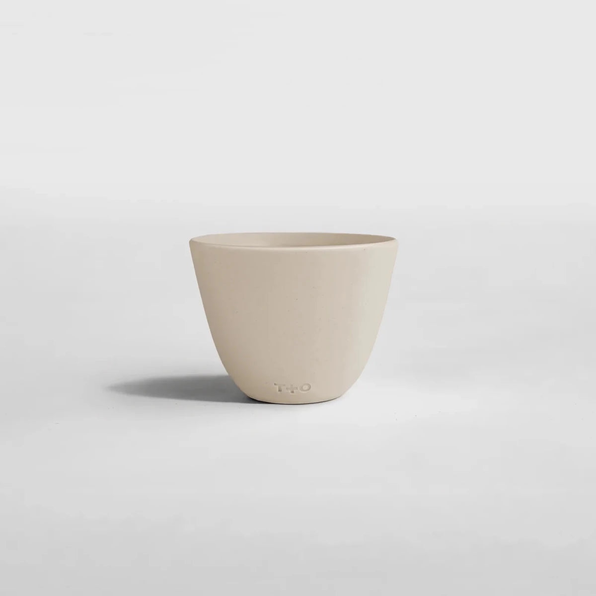 T+O Porcelain Coffee Cup - Handmade In Montreal - Café Liégeois Canada Inc.