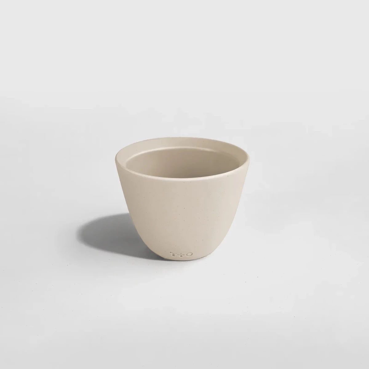 T+O Porcelain Coffee Cup - Handmade In Montreal - Café Liégeois Canada Inc.