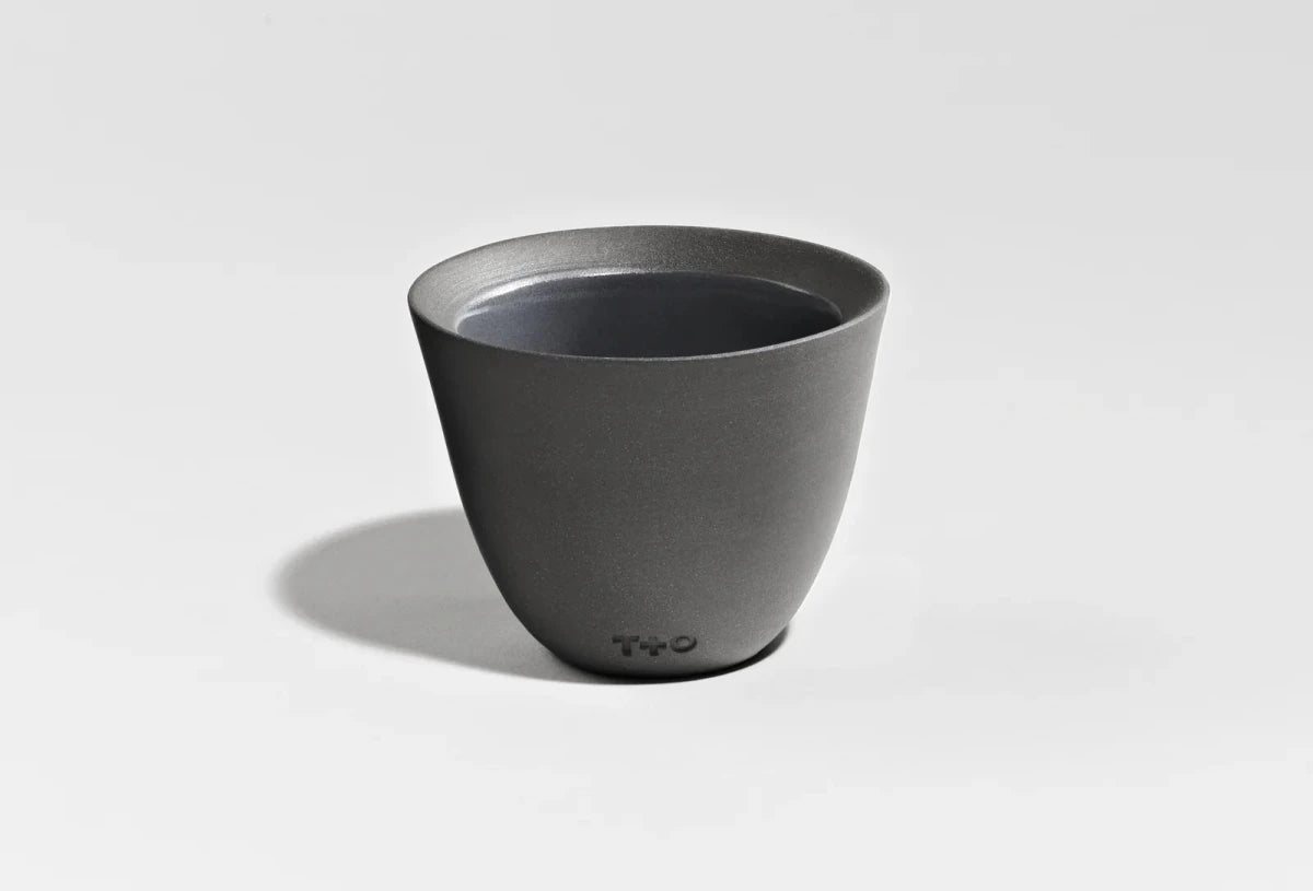 T+O Porcelain Coffee Cup - Handmade In Montreal - Café Liégeois Canada Inc.